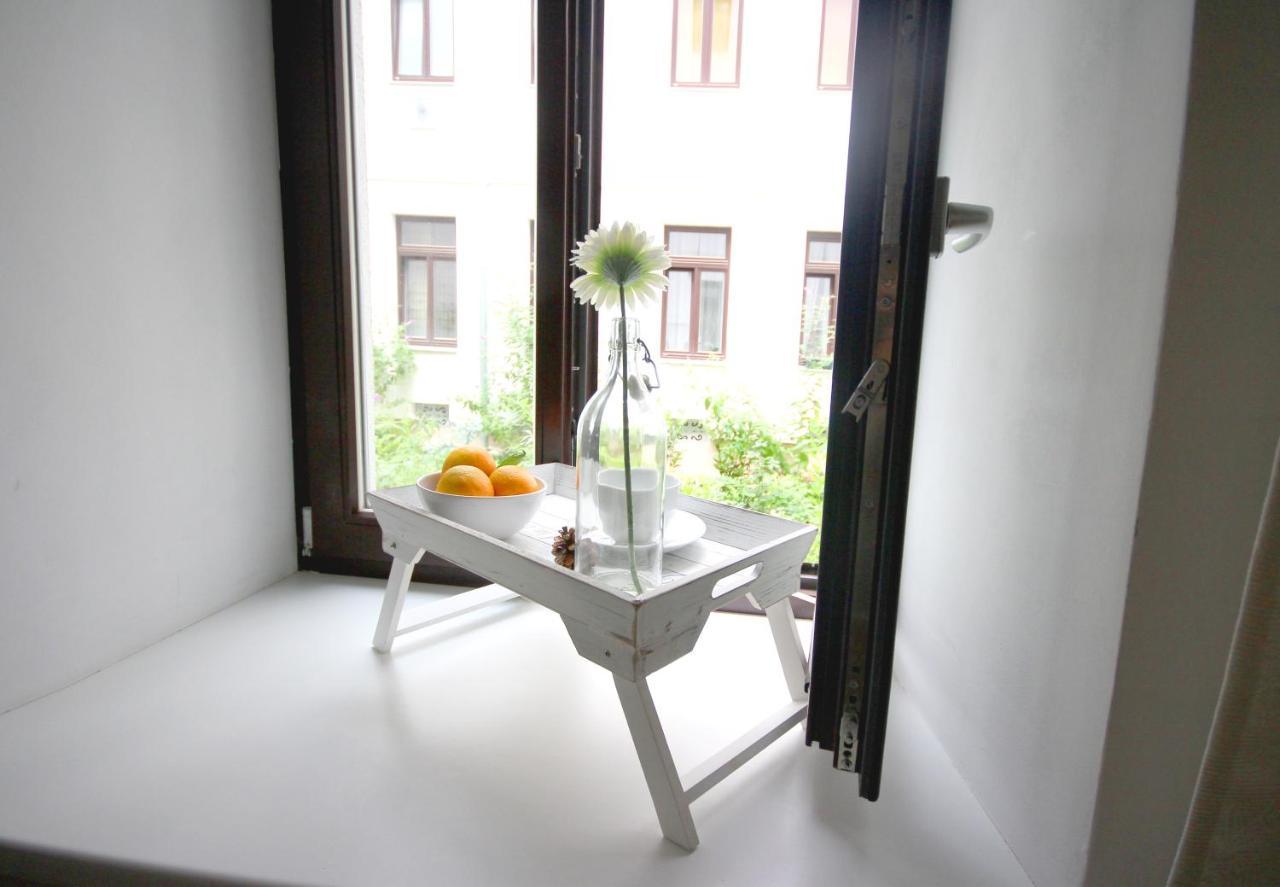 For The Bold, Chic And Open Minded Apartment Wina Bagian luar foto