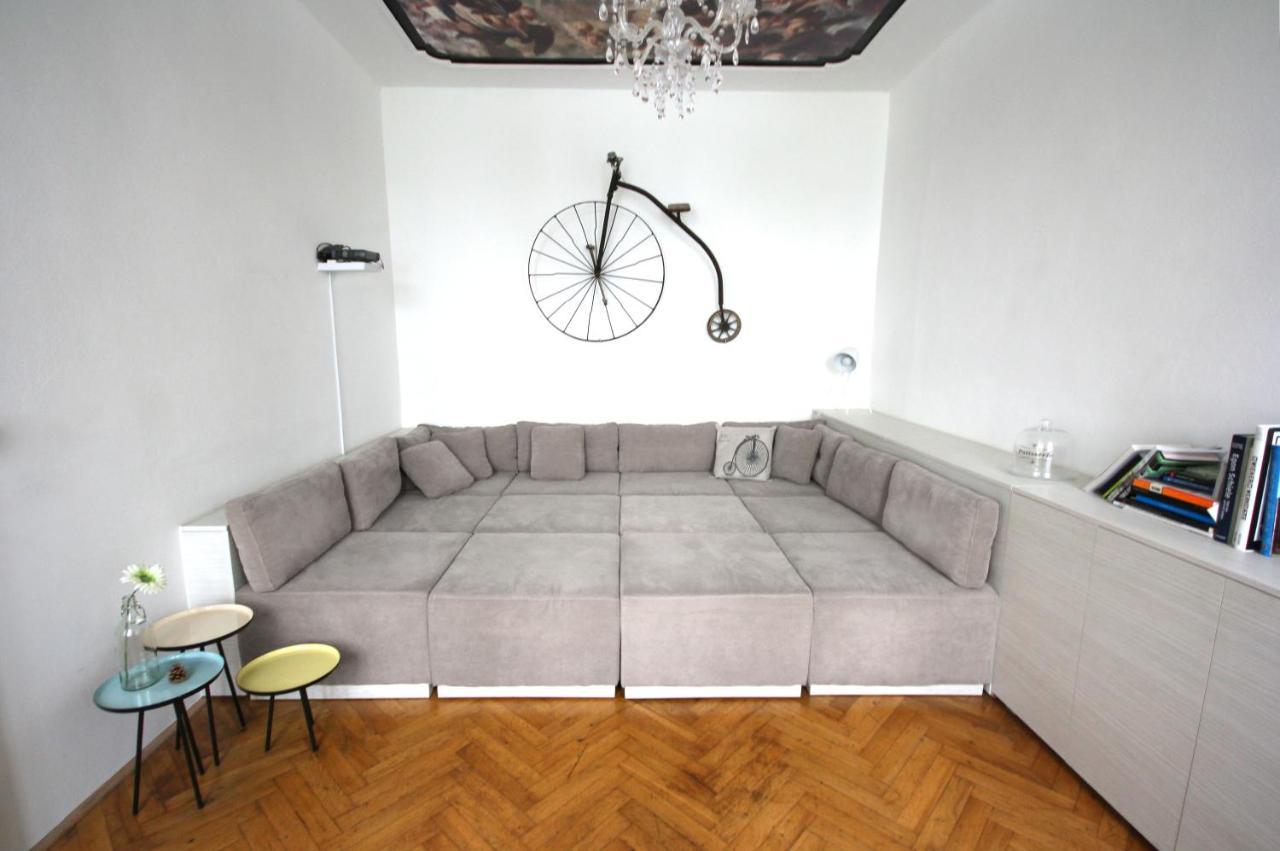 For The Bold, Chic And Open Minded Apartment Wina Bagian luar foto
