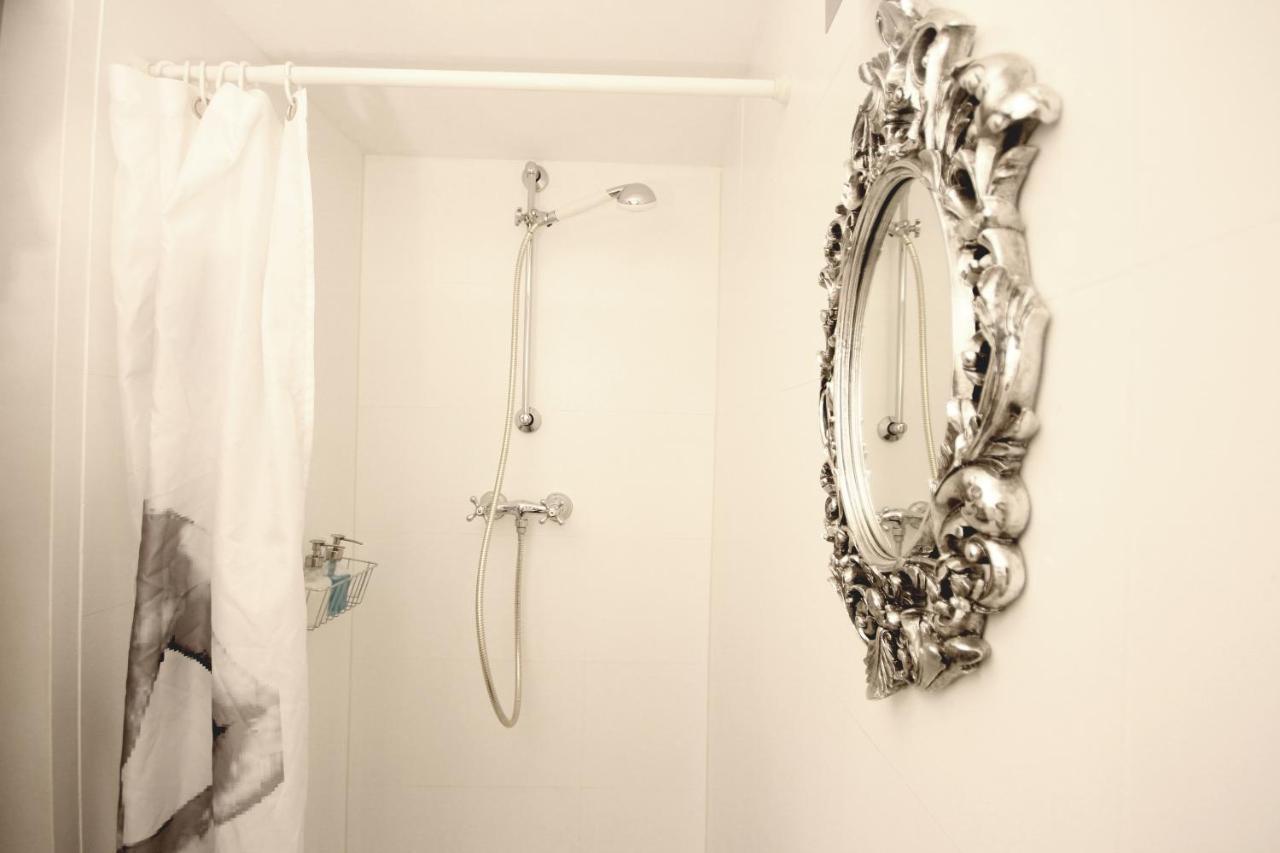 For The Bold, Chic And Open Minded Apartment Wina Bagian luar foto
