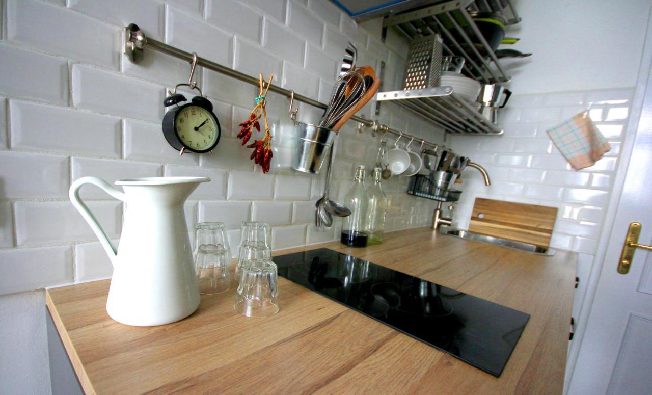 For The Bold, Chic And Open Minded Apartment Wina Bagian luar foto